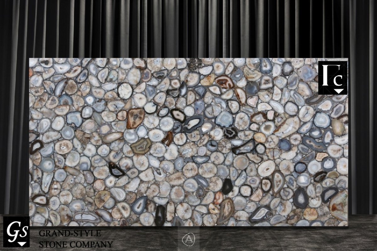 Камень Black agate